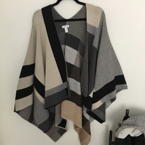 Colorblock poncho
